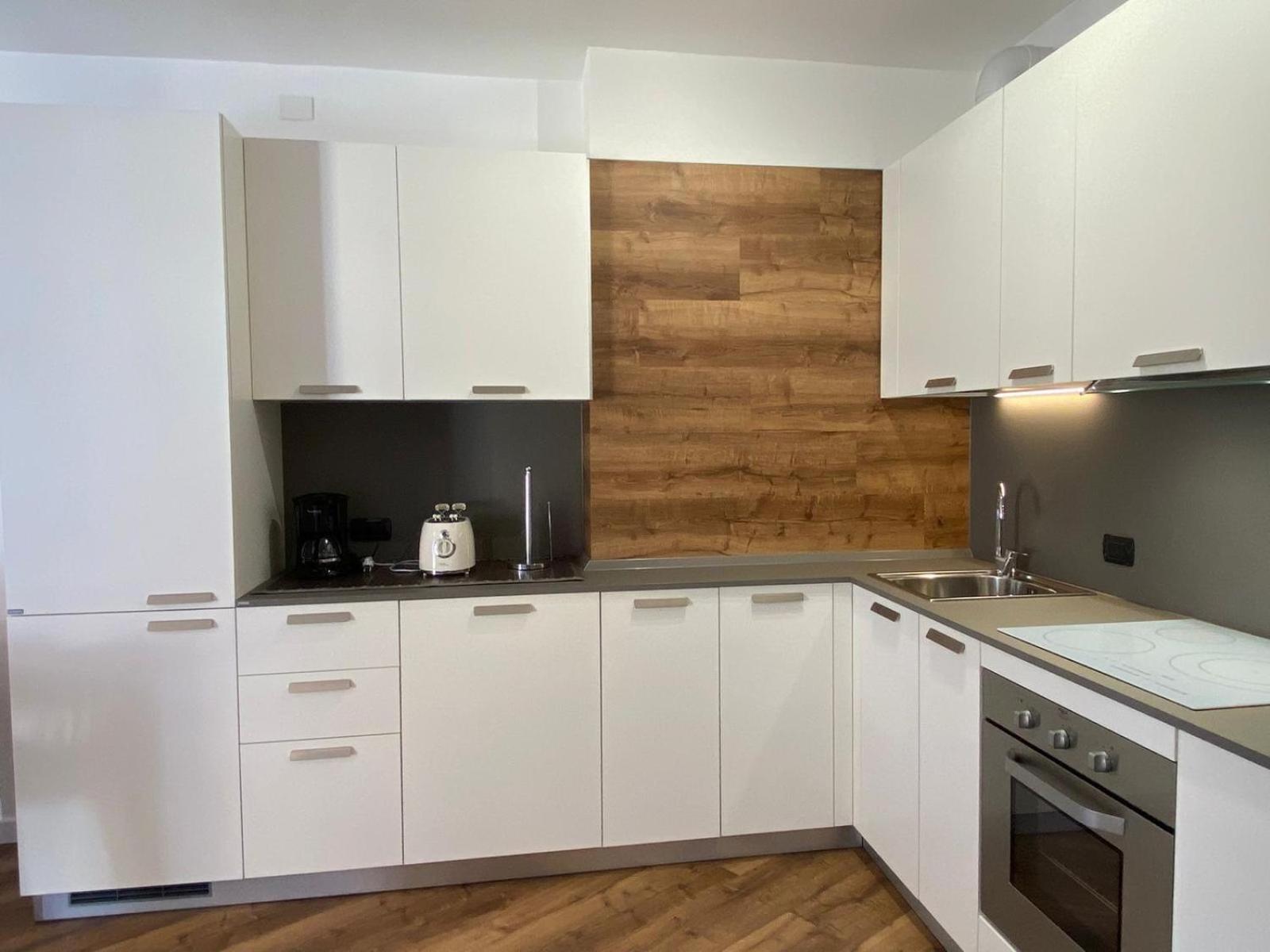 גראבדונה Lakeside Apartment מראה חיצוני תמונה